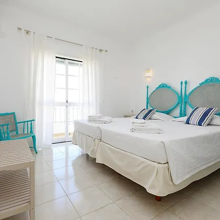 C13 - Ameijeira Apartment