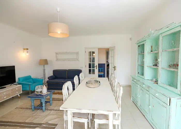 C13 - Ameijeira In アパート