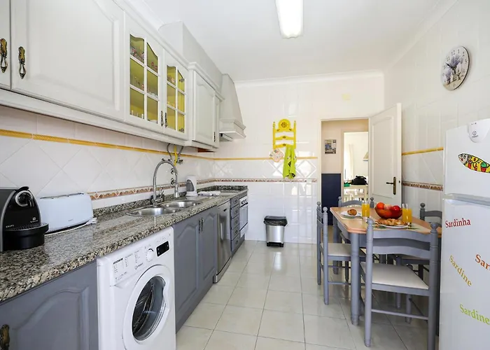 C13 - Ameijeira In *